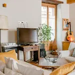 Torre Del Barbarossa Foresteria 3*