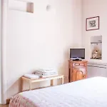 Bed and Breakfast Torre Del Barbarossa Foresteria Mandello del Lario