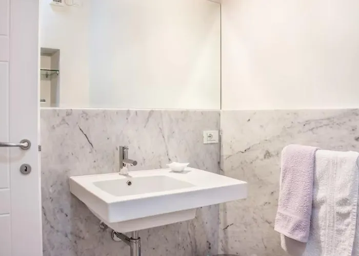 Torre Del Barbarossa Foresteria Отель типа 