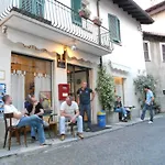 B&B Torre Del Barbarossa Foresteria 만델로델라리오