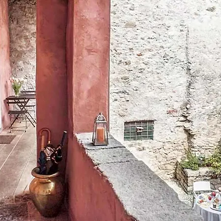 Torre Del Barbarossa Foresteria Panzió 3*