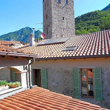 Torre Del Barbarossa Foresteria Panzió