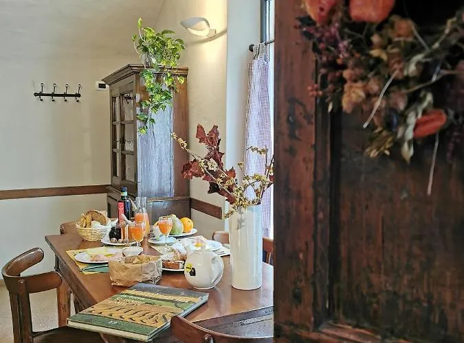 Torre Del Barbarossa Foresteria Отель типа 