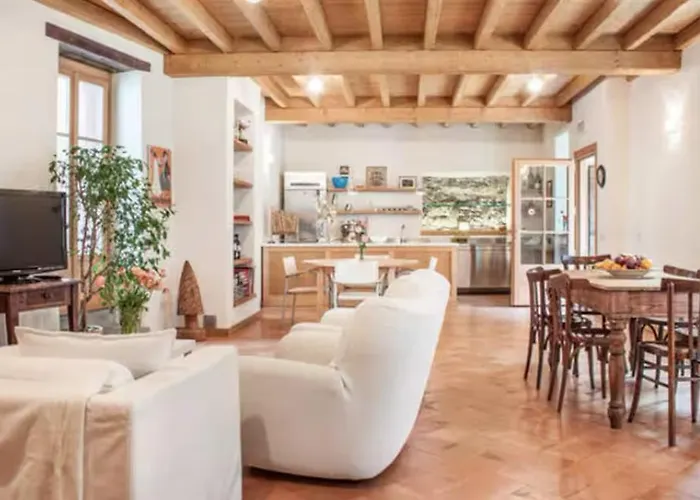 Torre Del Barbarossa Foresteria Отель типа 