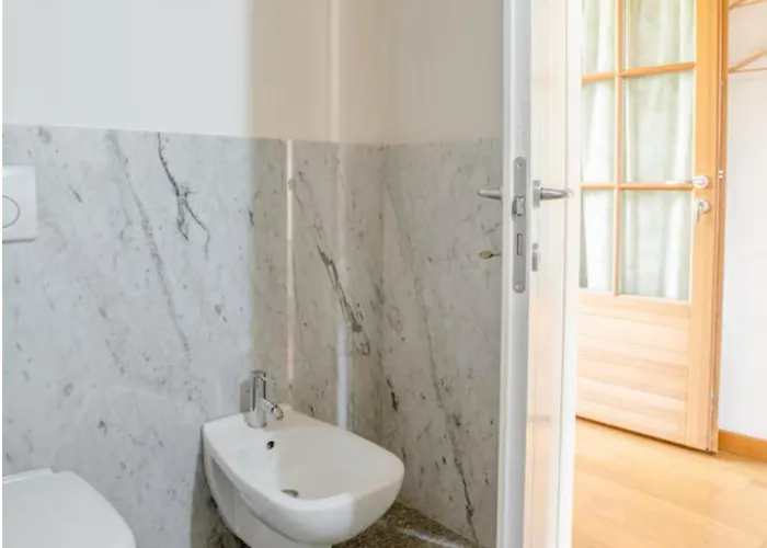 Torre Del Barbarossa Foresteria 3*