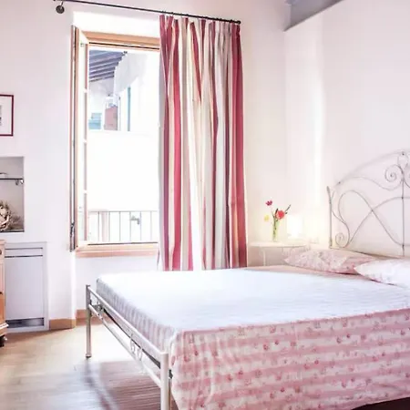 Bed & Breakfast Torre Del Barbarossa Foresteria 3*